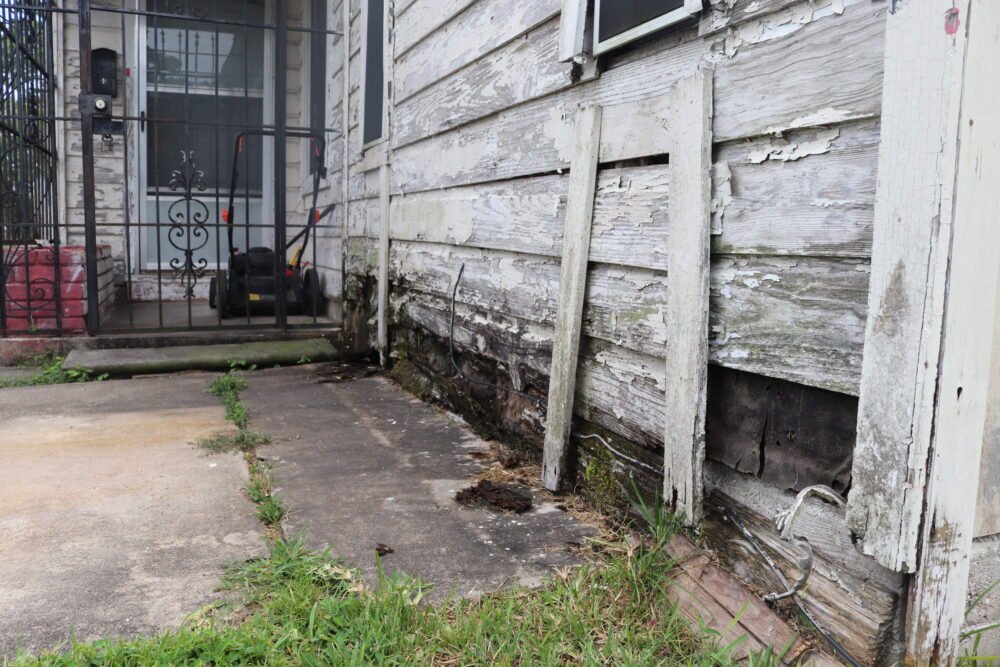 Autoridades municipais de Houston aprovam programa de reparos residenciais para danos causados ​​pelos furacões Beryl e Derek – Houston Public Media