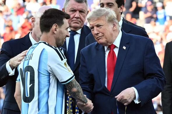 Cristian Romero ‘desrespeitou’ Trump na entrega de medalhas na final da Copa do Mundo | Futebol | Esportes