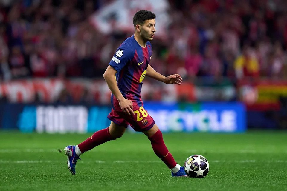 O futuro do extremo do Barcelona continua sem solução, já que o clube prefere transferências permanentes