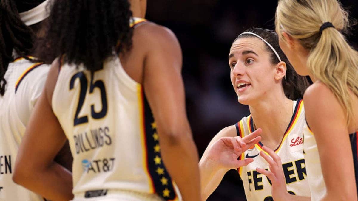 O retorno da lesão de Caitlin Clark dá errado na derrota do Fever para o Sparks