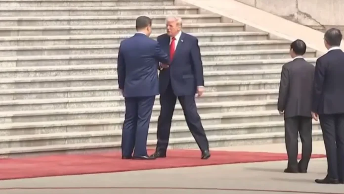 O ângulo de Trump é chamado de declínio de Biden na América