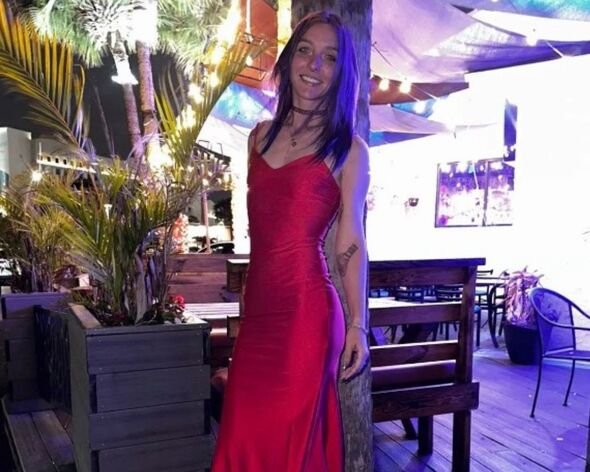 Mulher atacada até a morte por crocodilo de 13 pés enquanto namorado tenta desesperadamente salvá-la | Mundo | Notícias
