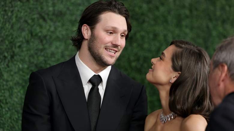 Bills QB Josh Allen revela como ele e Hailee Steinfeld escolheram o nome do bebê