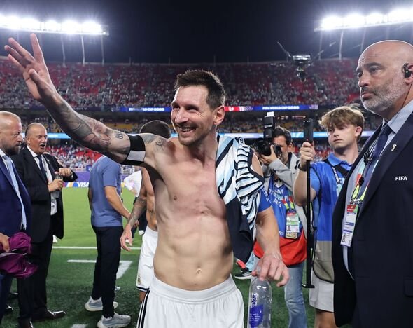 Lionel Messi colocou a estrela da Inglaterra como nota nos comentários X-dado | Futebol | Esportes