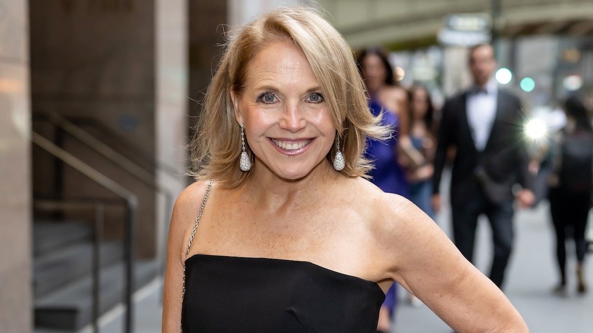 Katie Couric foi diagnosticada com vertigem global temporária no festival de Aspen
