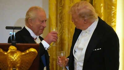 Rei Charles parabeniza Trump por seu 250º aniversário