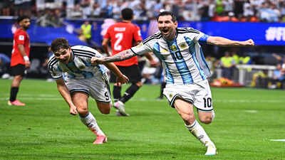 ‘Ele se tornou um animal’: a finalização impressionante de Zlatan Ibrahimovic contra Lionel Messi após o retorno da Argentina | Notícias de futebol