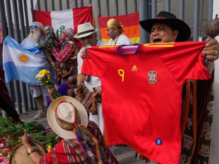 Após 96 anos, a final é entre dois países de língua espanhola, Espanha e Argentina, que partilham línguas e culturas semelhantes.
