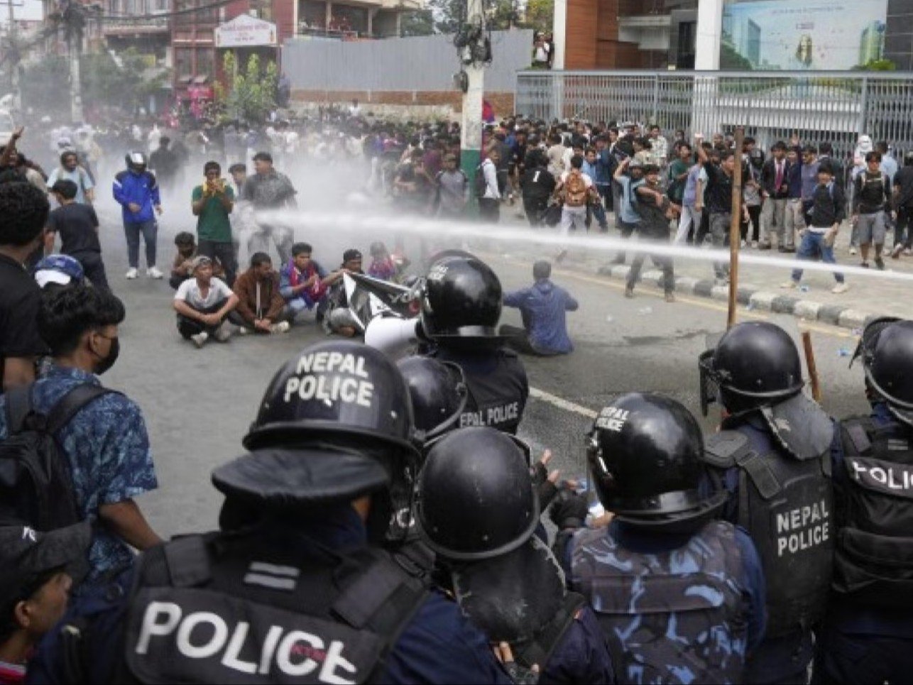 Protesto da Juventude Nepalesa | Exigência da renúncia do primeiro-ministro Balen Shah; 3 suicídios em 3 dias