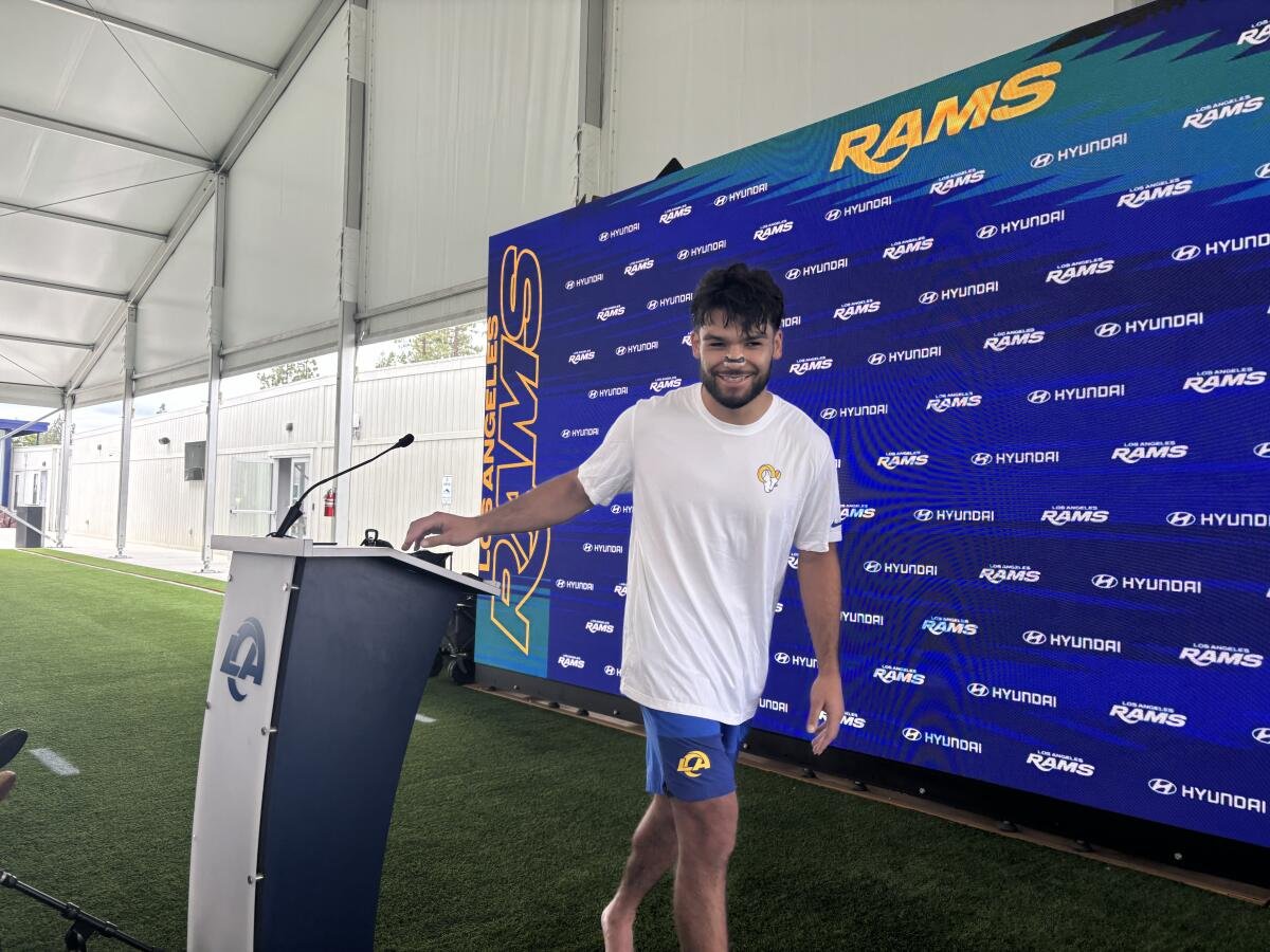 Puka Nacua, do Rams, fala sobre reabilitação, processo e mega acordo paralisado